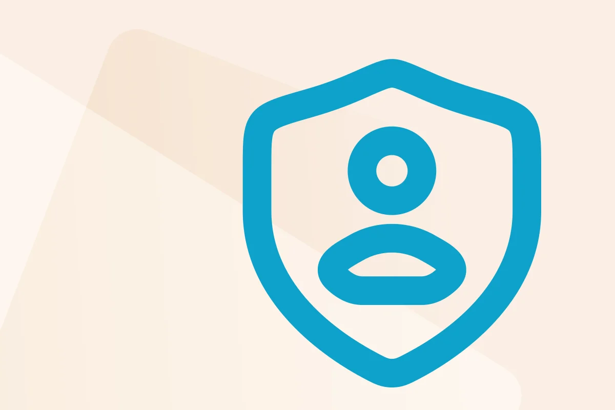 Blaues Schildsymbol mit stilisierter Person, steht für Benutzerschutz, Datenschutz oder digitale Identität.